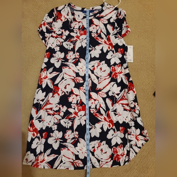 Apt. 9 Dress - Picture 1 of 4